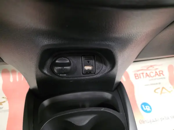 Toyota Yaris 1.5 HSD Comfort+P.Style 111