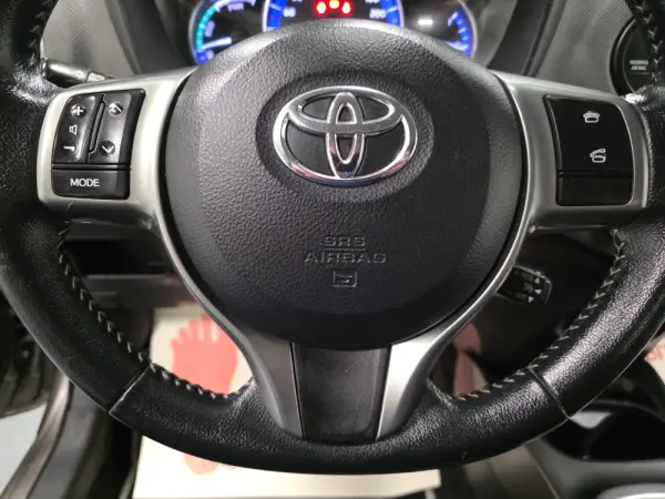Toyota Yaris 1.5 HSD Comfort+P.Style 101