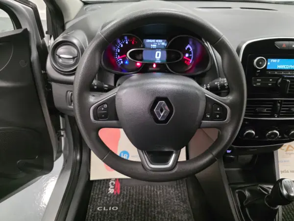Renault Clio SOCIETE 1.5 DCI ZEN IVA DEDUTIVEL 9