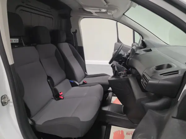 Peugeot Partner PARTNER 1.6 BLUEHDI 61