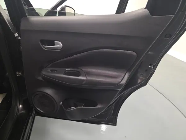 Nissan Juke 1.0 DIG-T Acenta 59