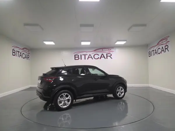 Nissan Juke 1.0 DIG-T Acenta 32