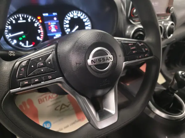 Nissan Juke 1.0 DIG-T Acenta 76