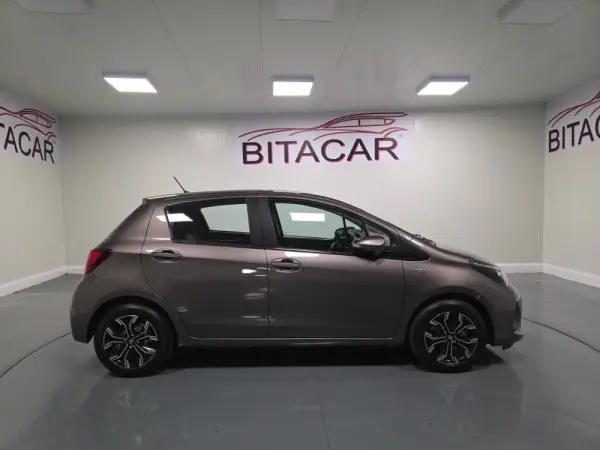Toyota Yaris 1.5 HSD Comfort+P.Style 63
