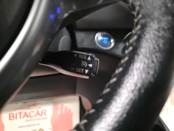 Toyota Yaris 1.5 HSD Comfort+P.Style 102