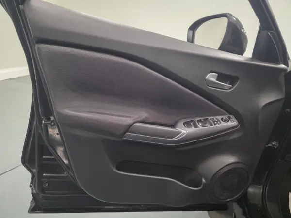 Nissan Juke 1.0 DIG-T Acenta 68