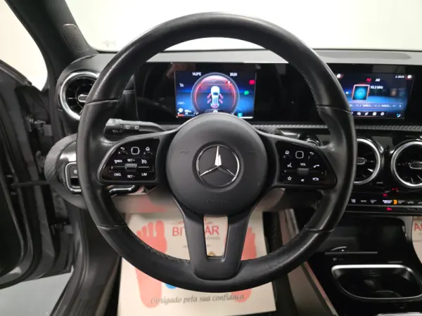 Mercedes-Benz A 180 D PROGRESSIVE 24