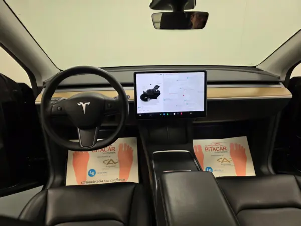 Tesla Model Y LONG RANGE TRAÇÃO INTEGRAL 13