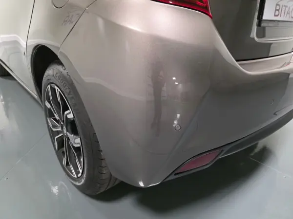 Toyota Yaris 1.5 HSD Comfort+P.Style 40