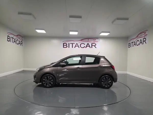 Toyota Yaris 1.5 HSD Comfort+P.Style 30