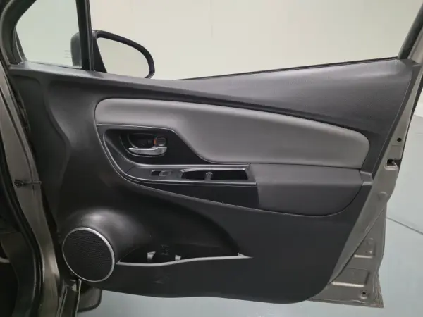 Toyota Yaris 1.5 HSD Comfort+P.Style 83