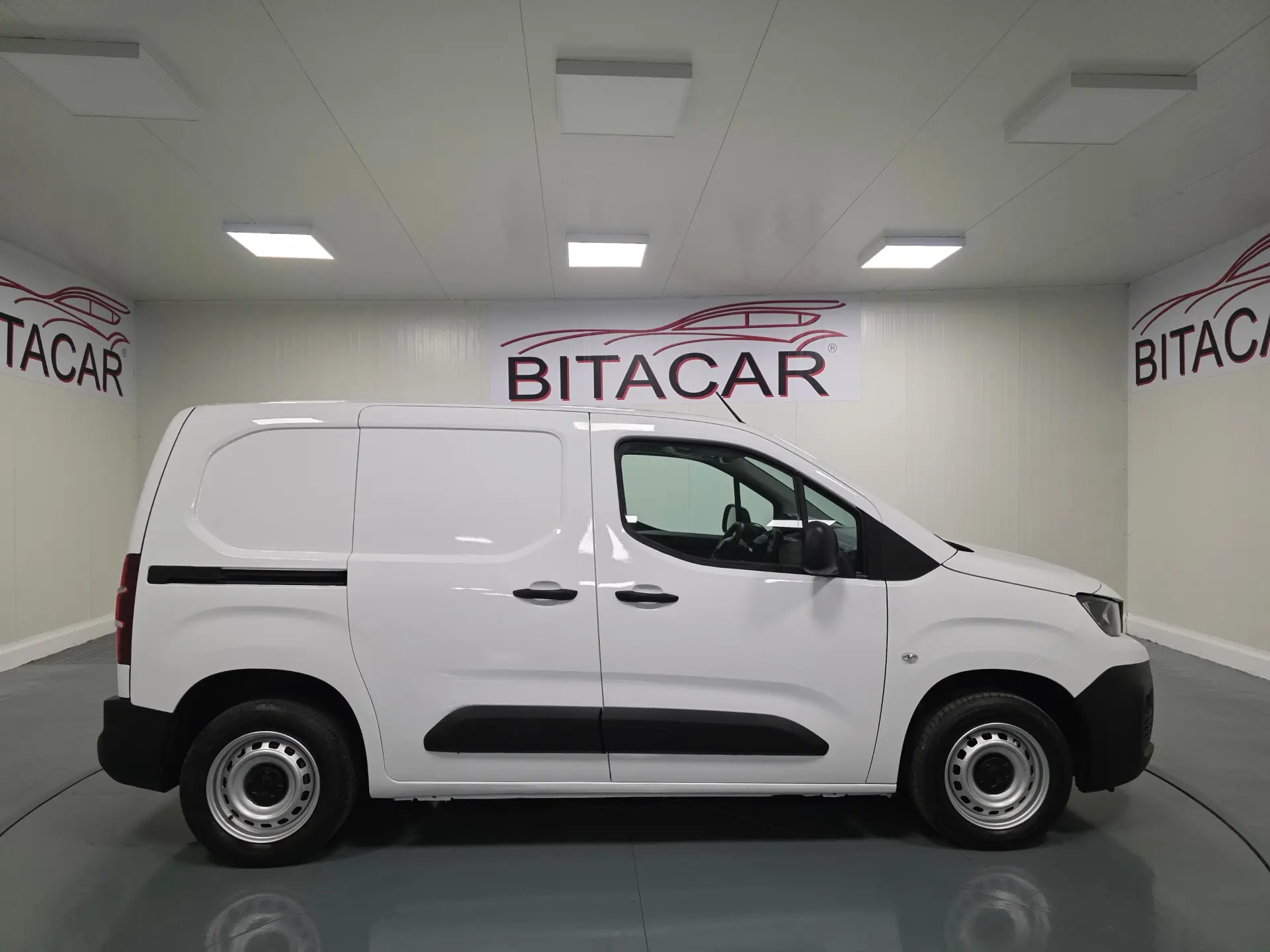 Peugeot Partner PARTNER 1.6 BLUEHDI 40