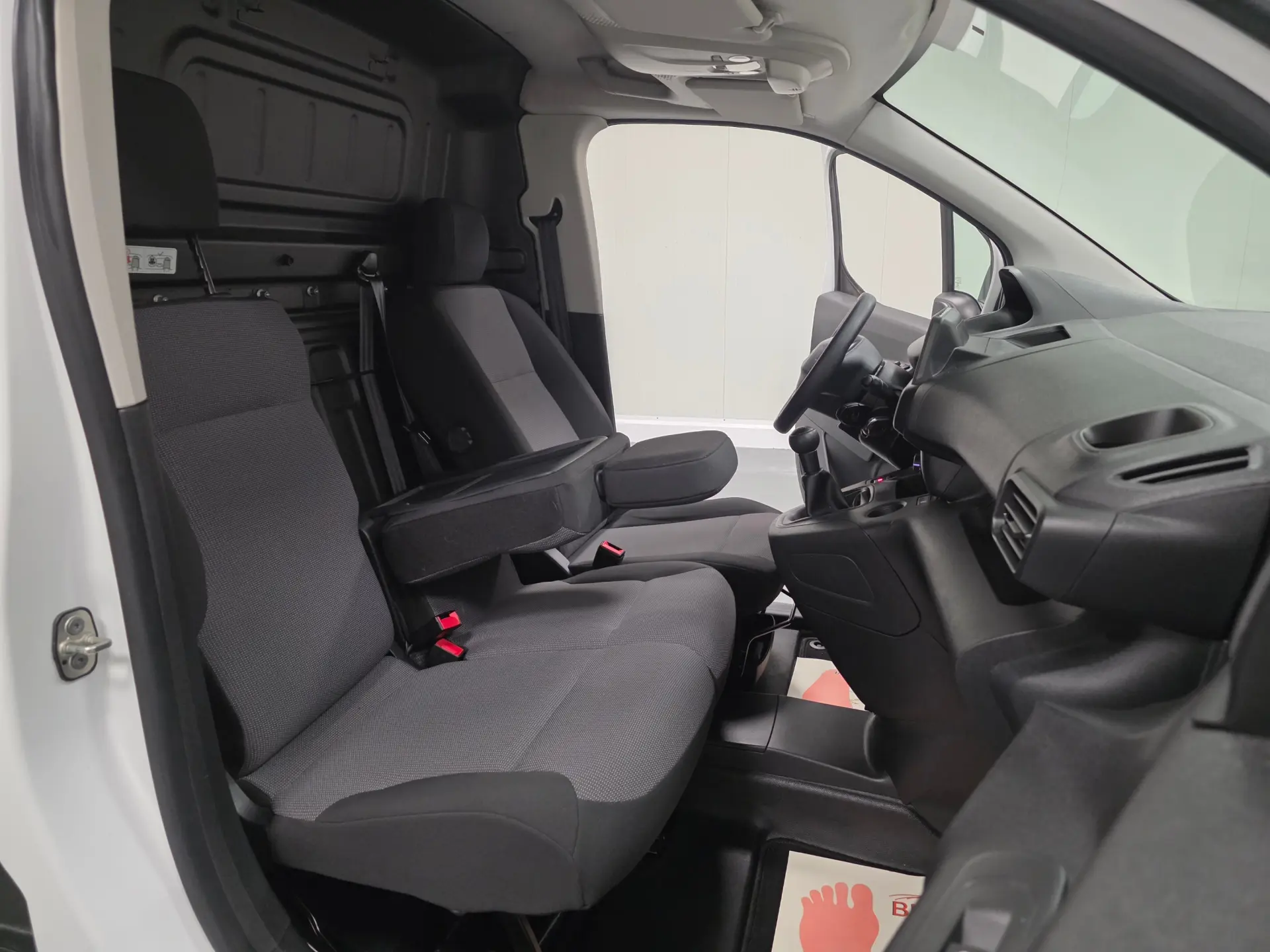 Peugeot Partner PARTNER 1.6 BLUEHDI 60