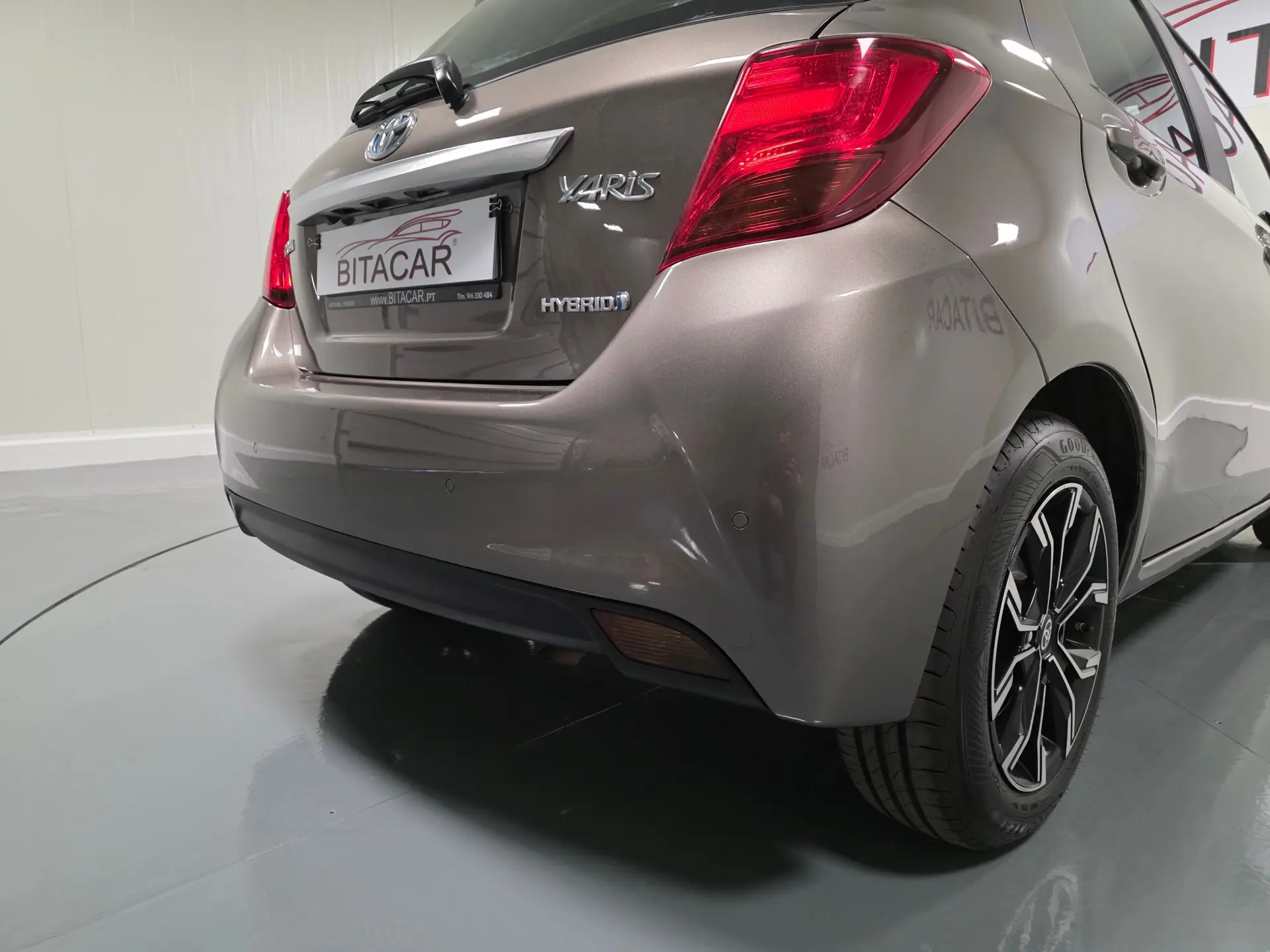 Toyota Yaris 1.5 HSD Comfort+P.Style 57