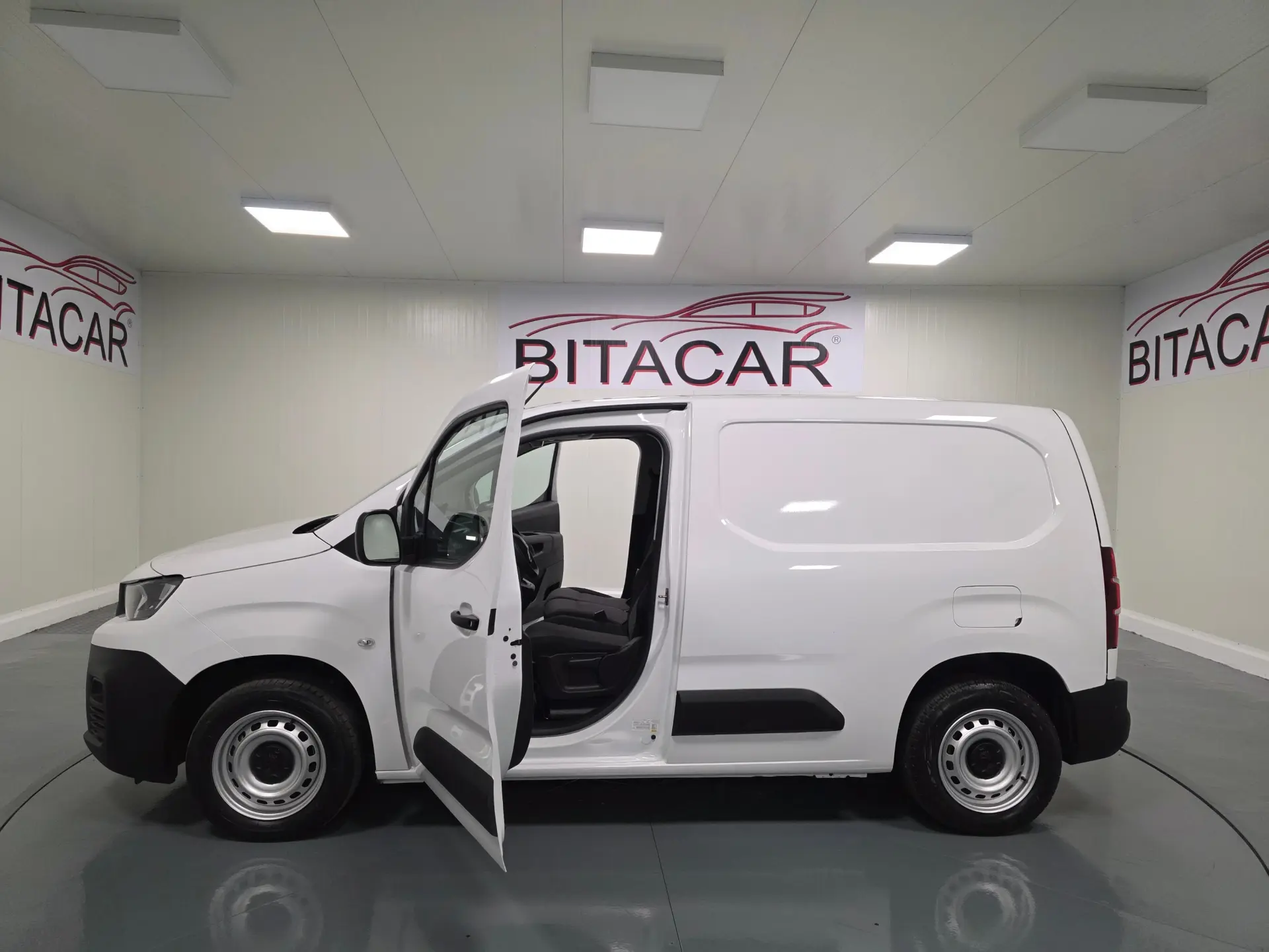 Peugeot Partner PARTNER 1.6 BLUEHDI 42