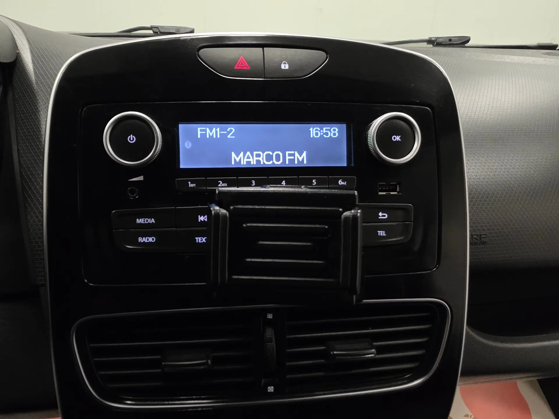 Renault Clio SOCIETE 1.5 DCI ZEN IVA DEDUTIVEL 11