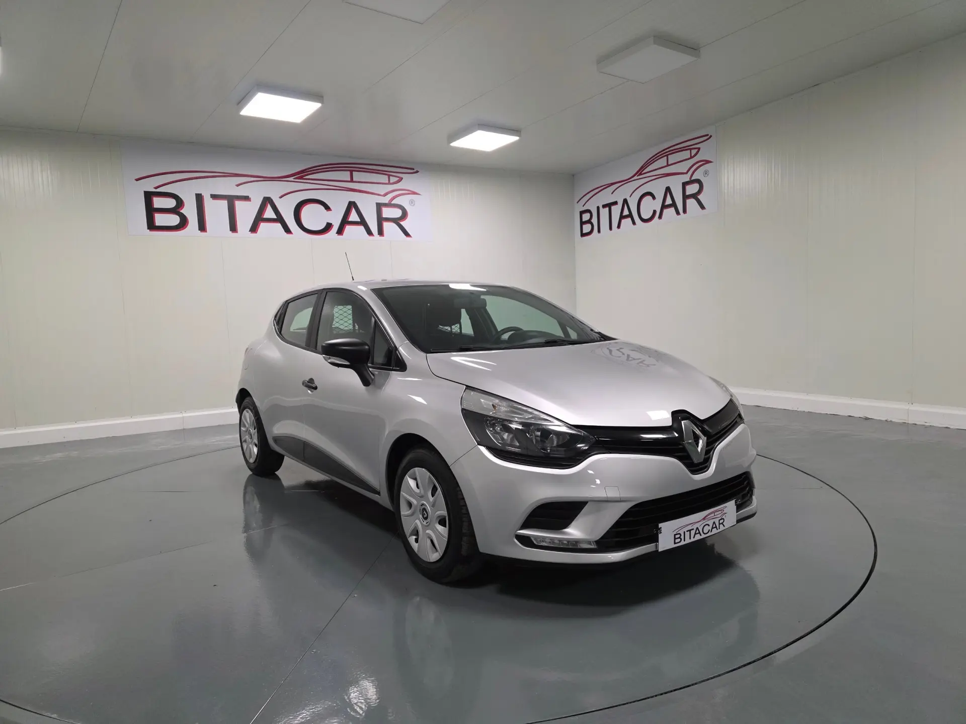 Renault Clio SOCIETE 1.5 DCI ZEN IVA DEDUTIVEL 1
