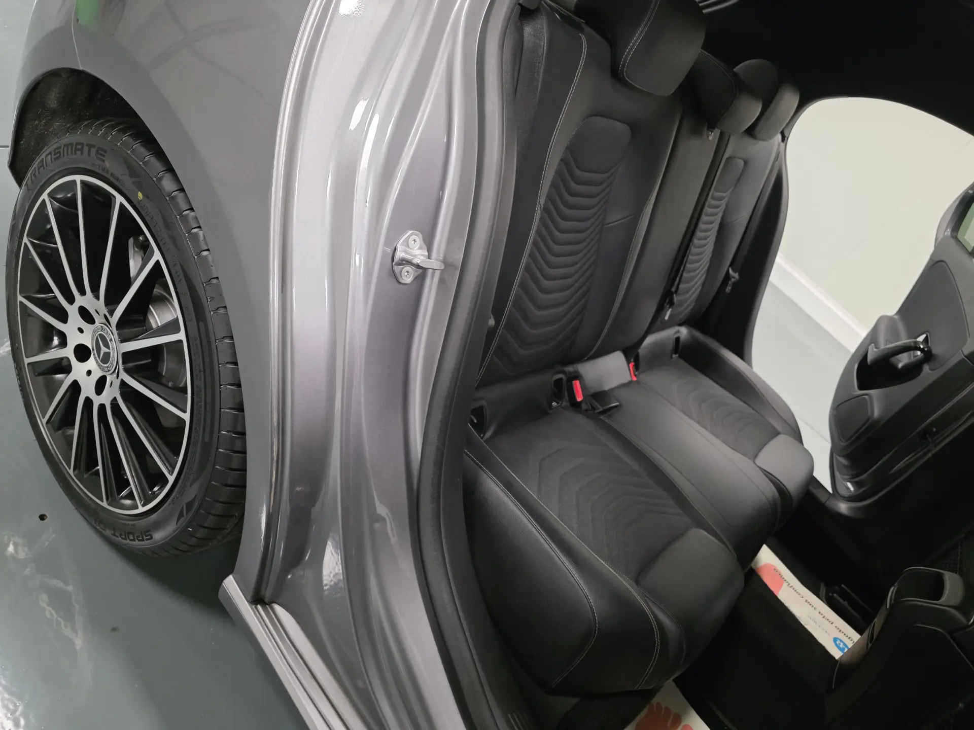 Mercedes-Benz A 180 D PROGRESSIVE 16