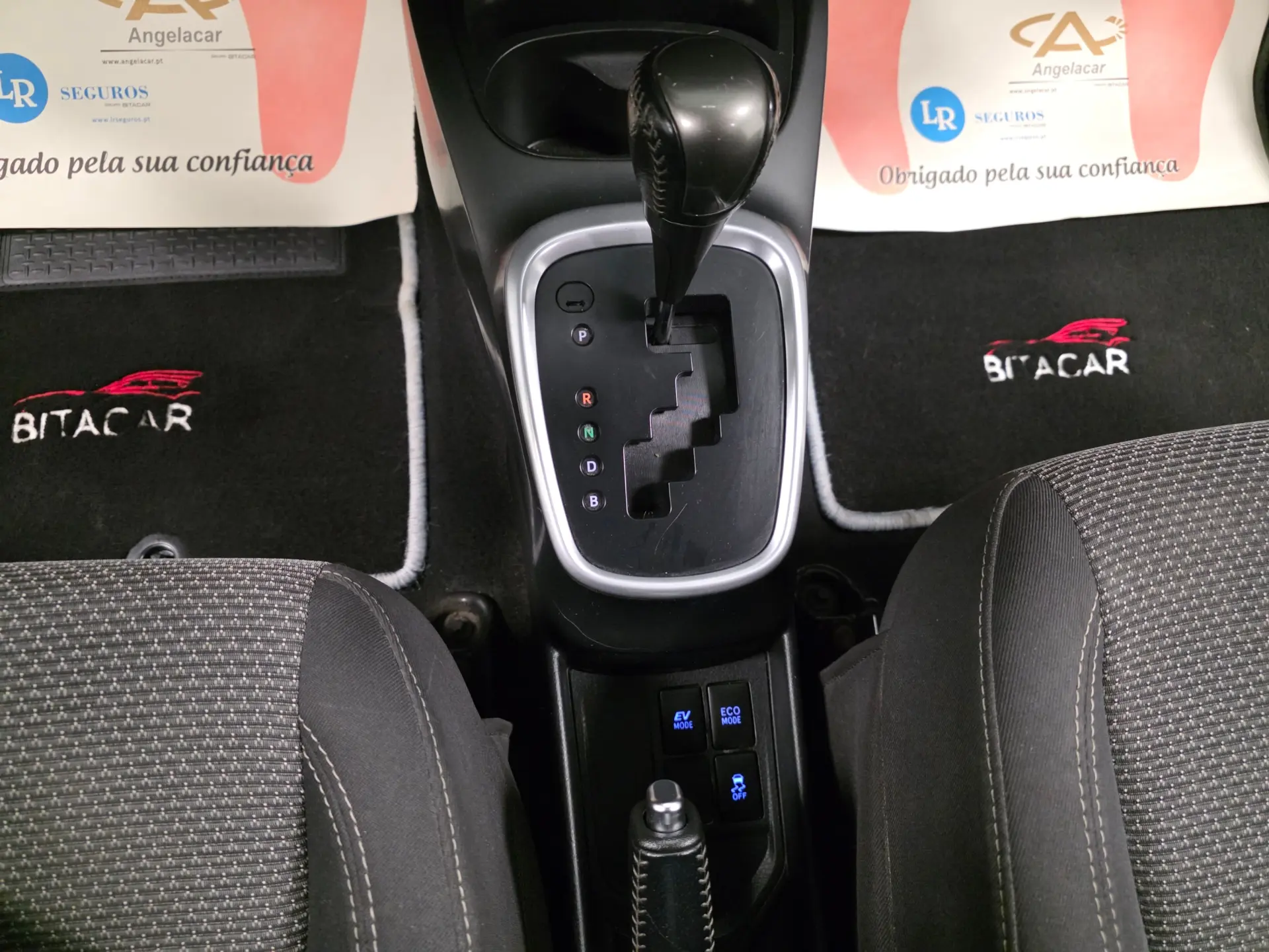 Toyota Yaris 1.5 HSD Comfort+P.Style 115