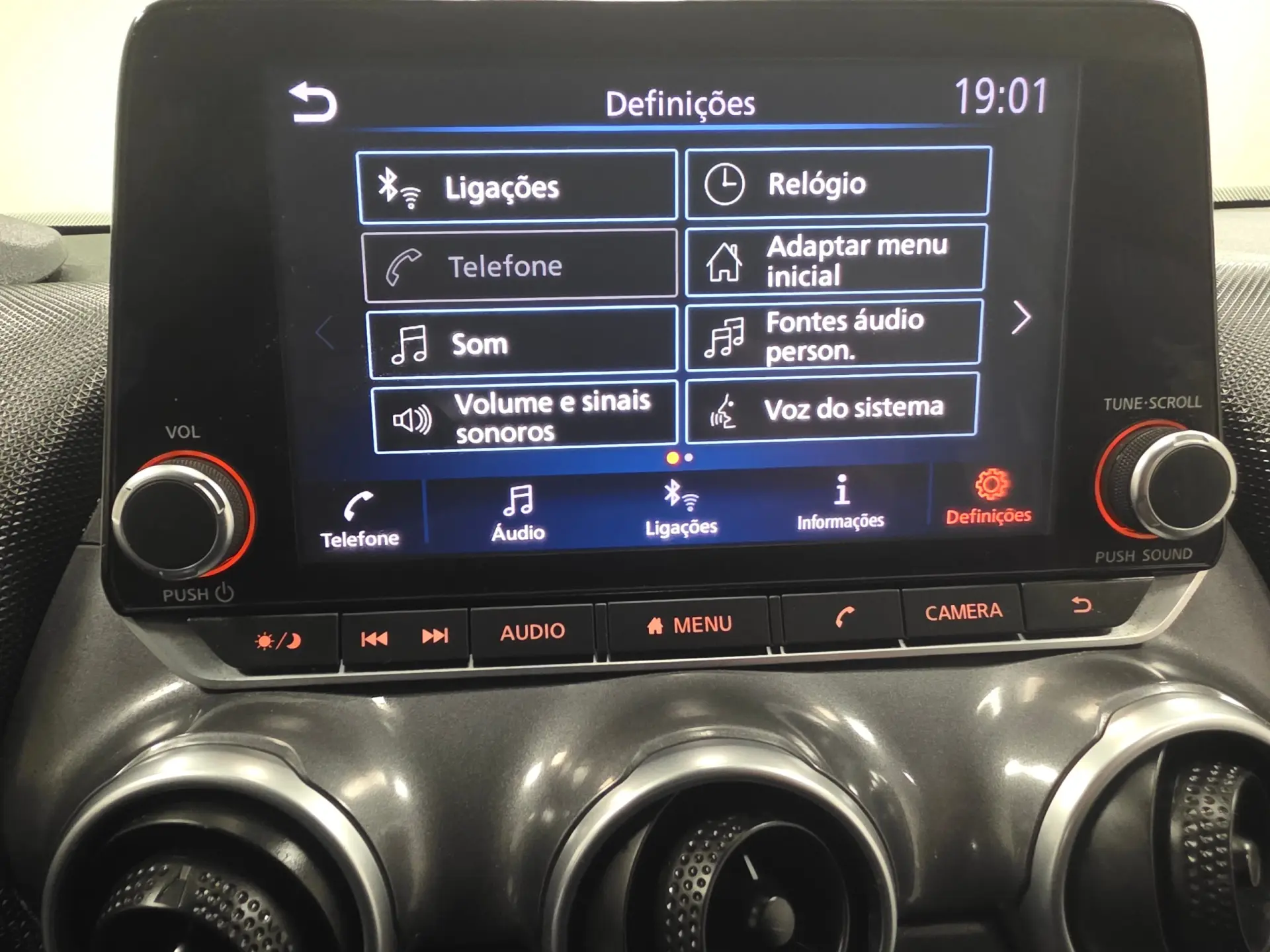 Nissan Juke 1.0 DIG-T Acenta 87