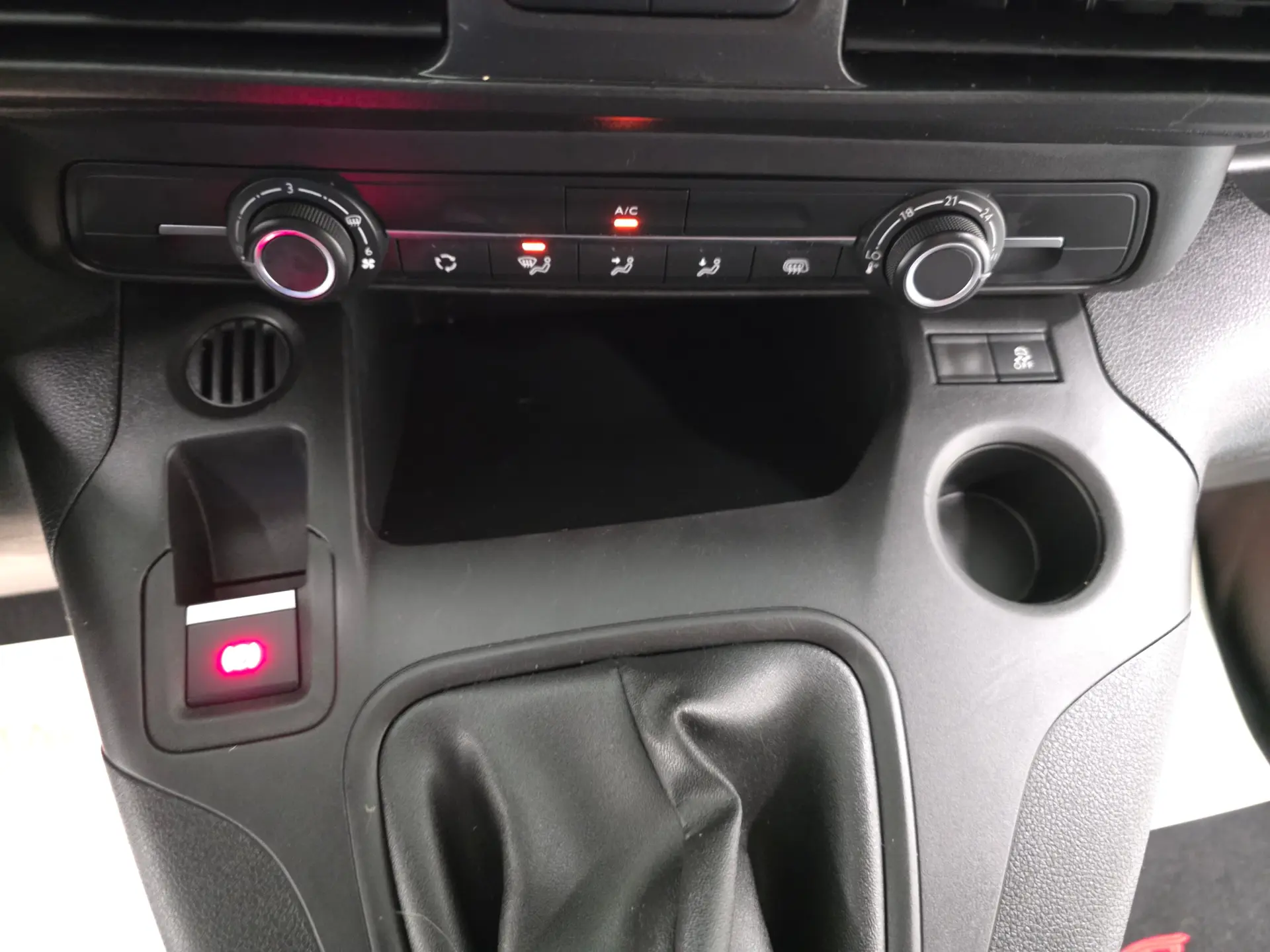 Peugeot Partner PARTNER 1.6 BLUEHDI 95