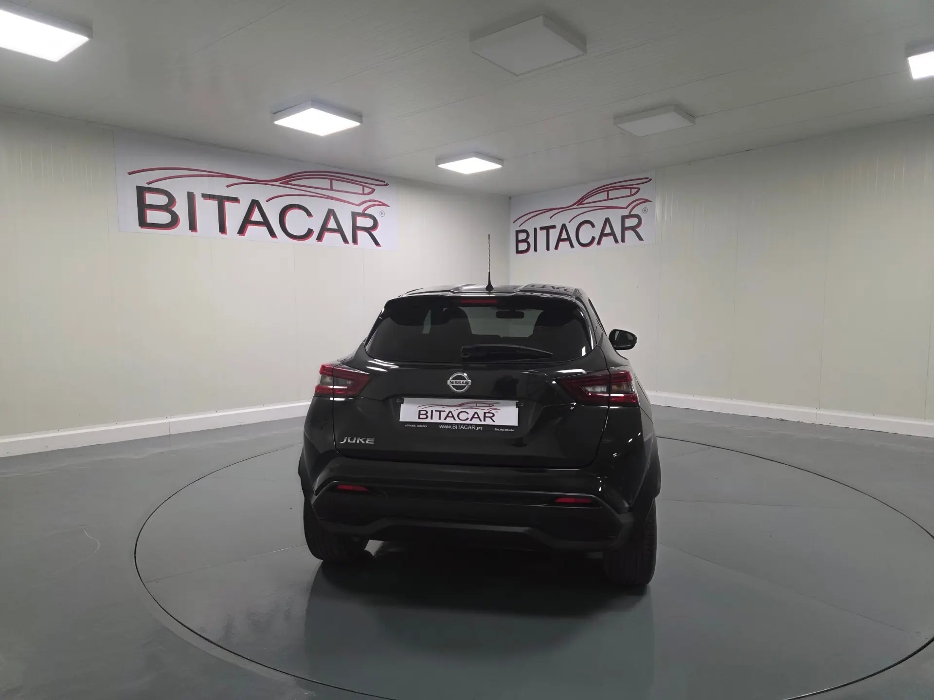 Nissan Juke 1.0 DIG-T Acenta 30