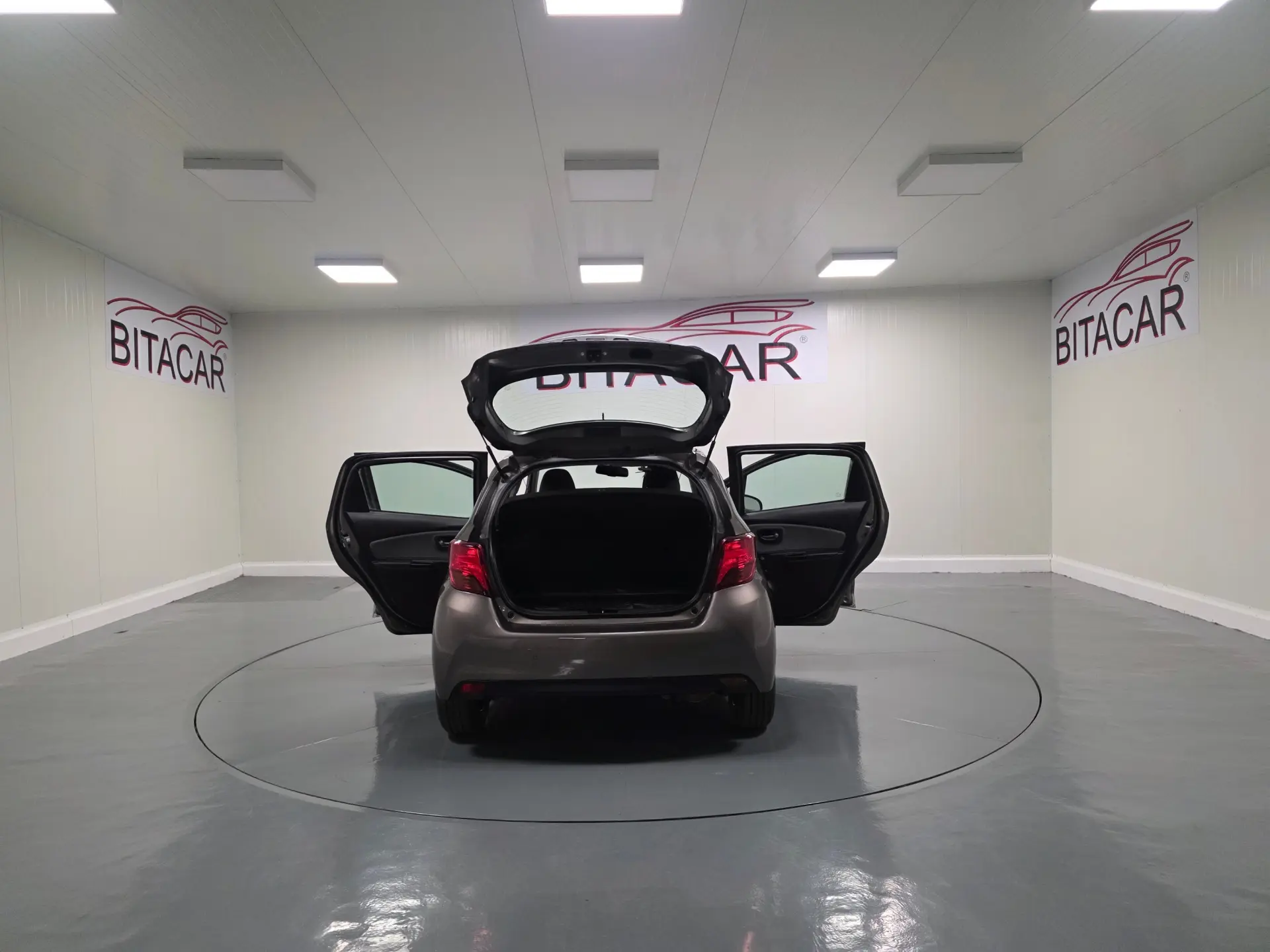 Toyota Yaris 1.5 HSD Comfort+P.Style 55