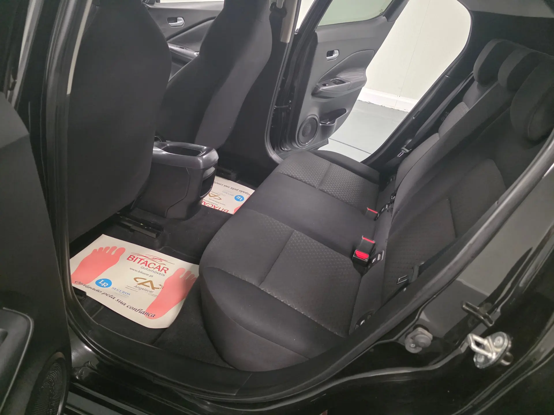 Nissan Juke 1.0 DIG-T Acenta 53