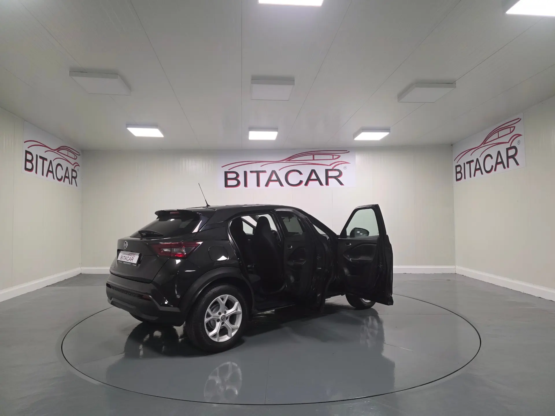 Nissan Juke 1.0 DIG-T Acenta 45
