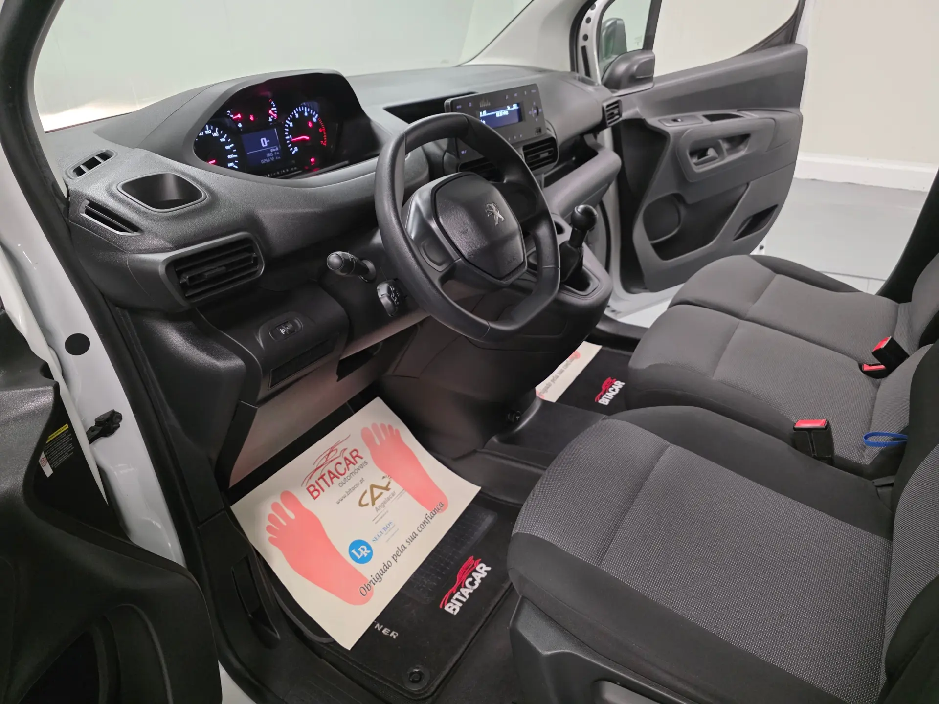 Peugeot Partner PARTNER 1.6 BLUEHDI 72