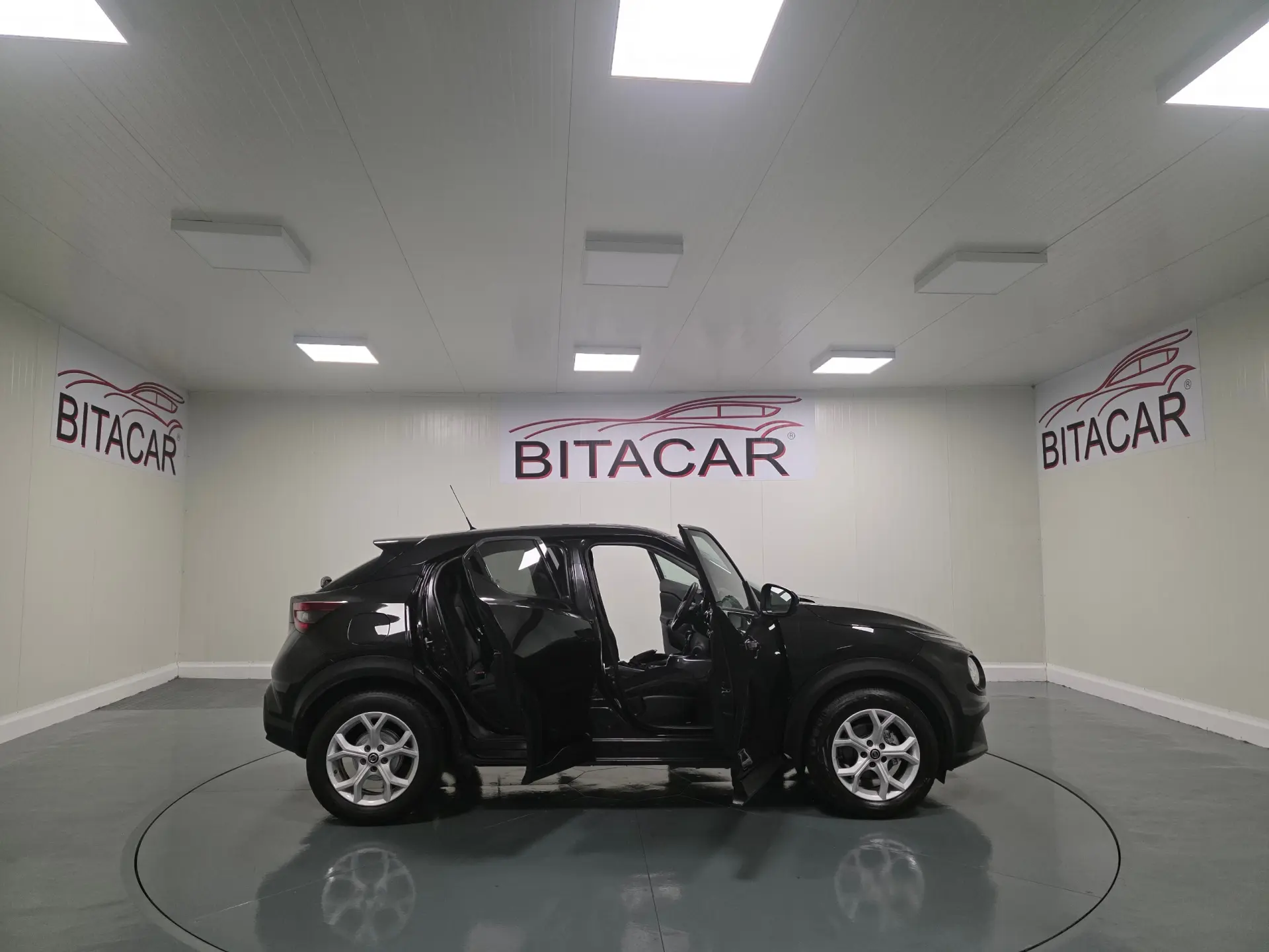Nissan Juke 1.0 DIG-T Acenta 46