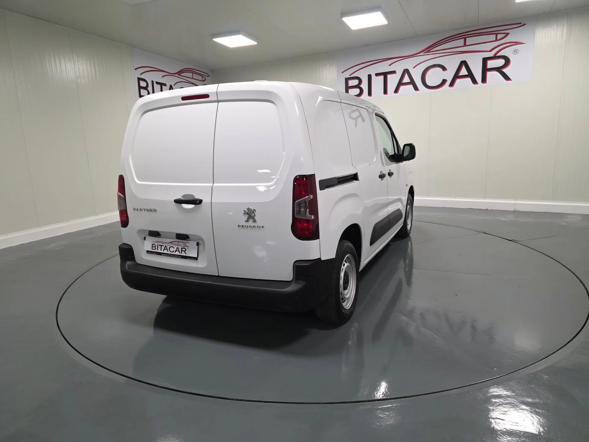 Peugeot Partner PARTNER 1.6 BLUEHDI 36