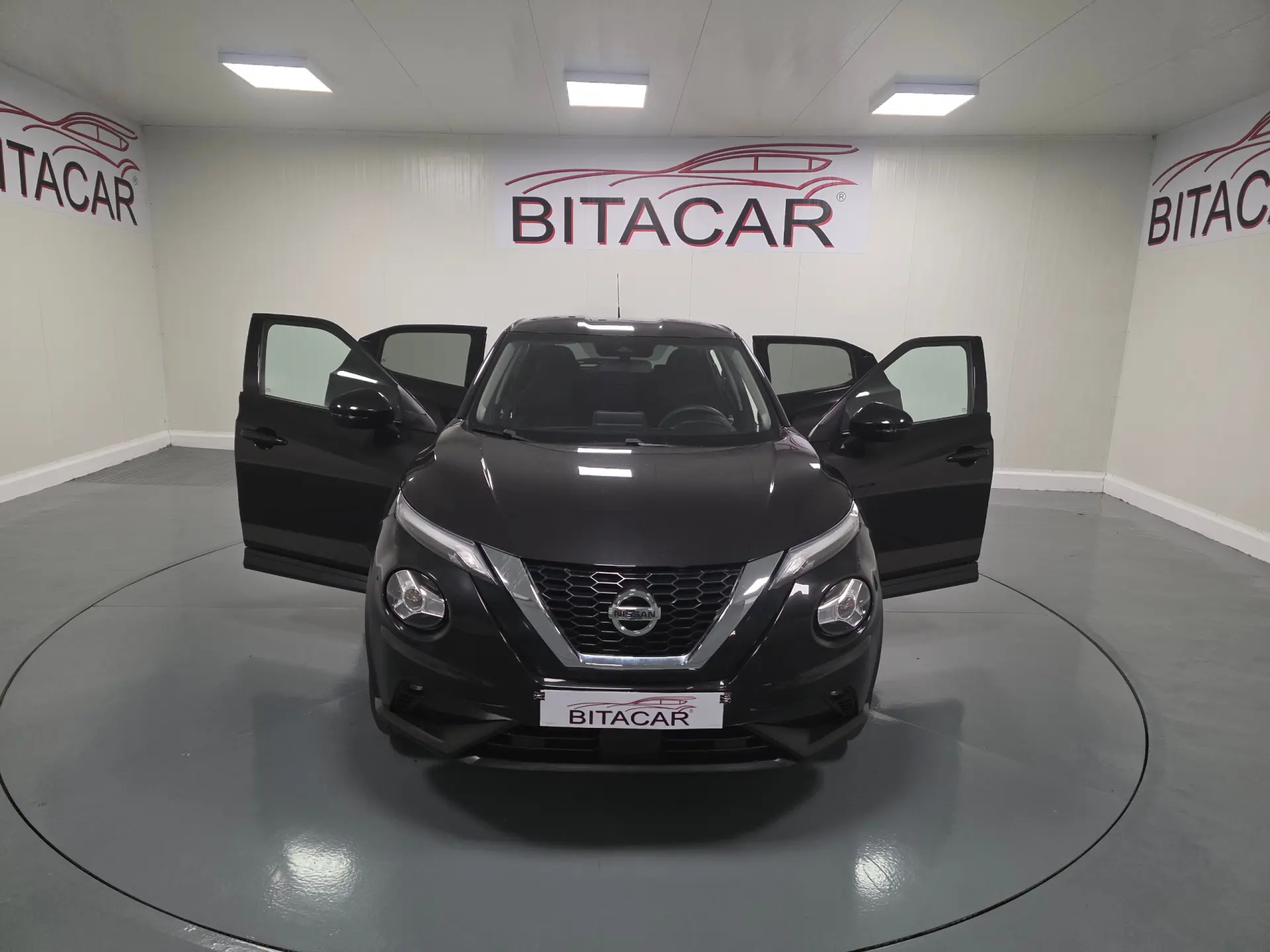 Nissan Juke 1.0 DIG-T Acenta 17