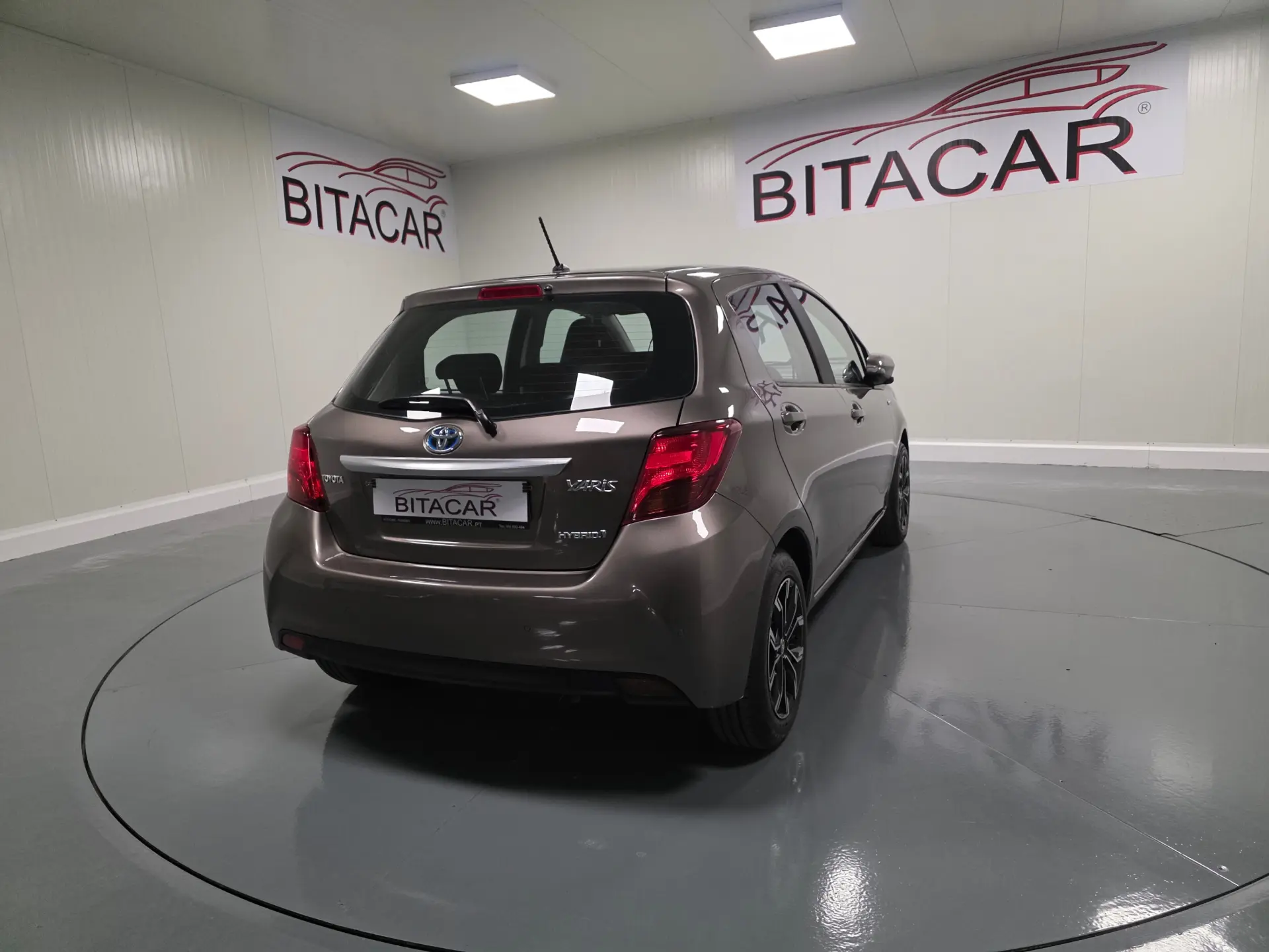 Toyota Yaris 1.5 HSD Comfort+P.Style 59