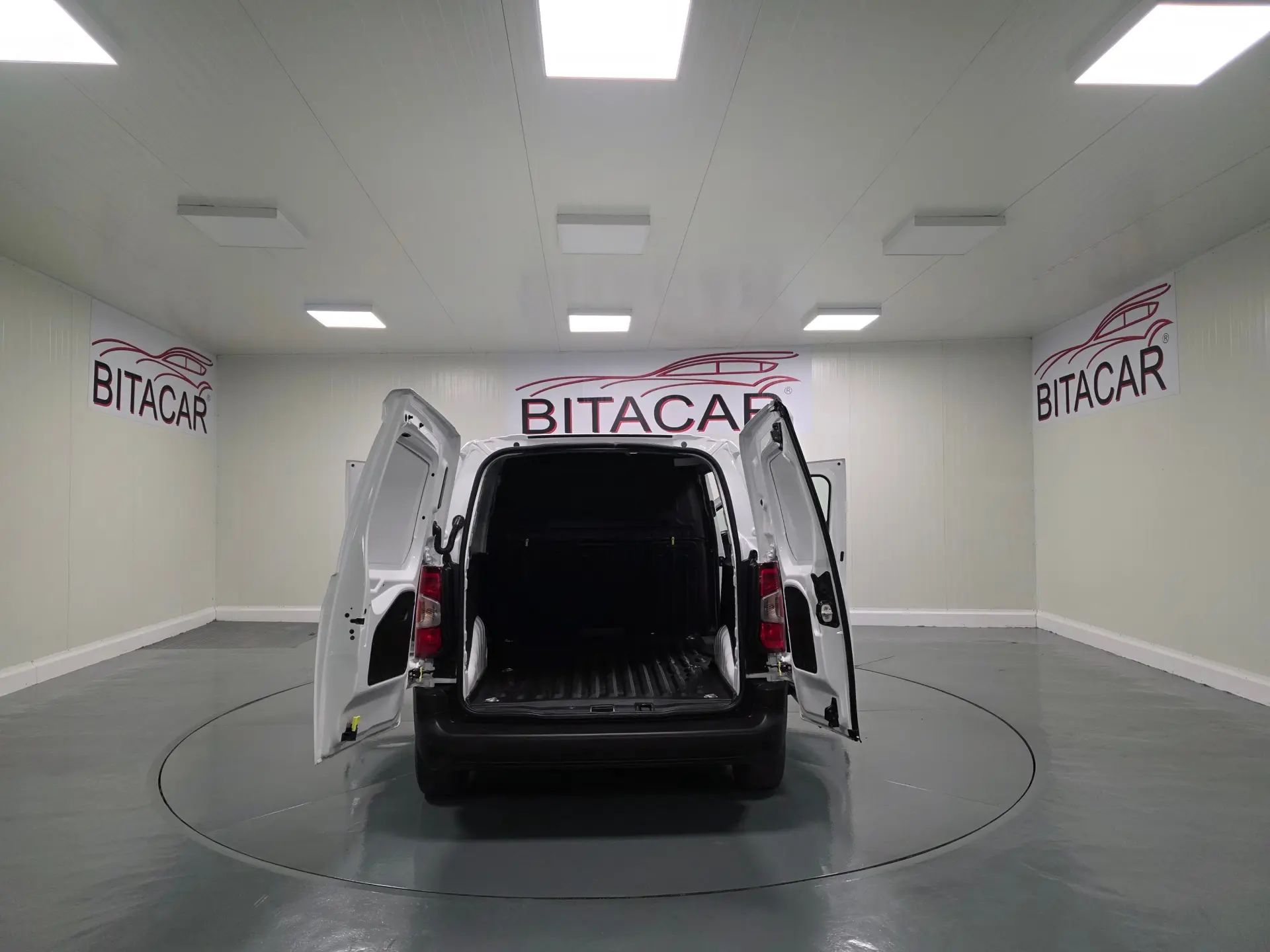 Peugeot Partner PARTNER 1.6 BLUEHDI 48