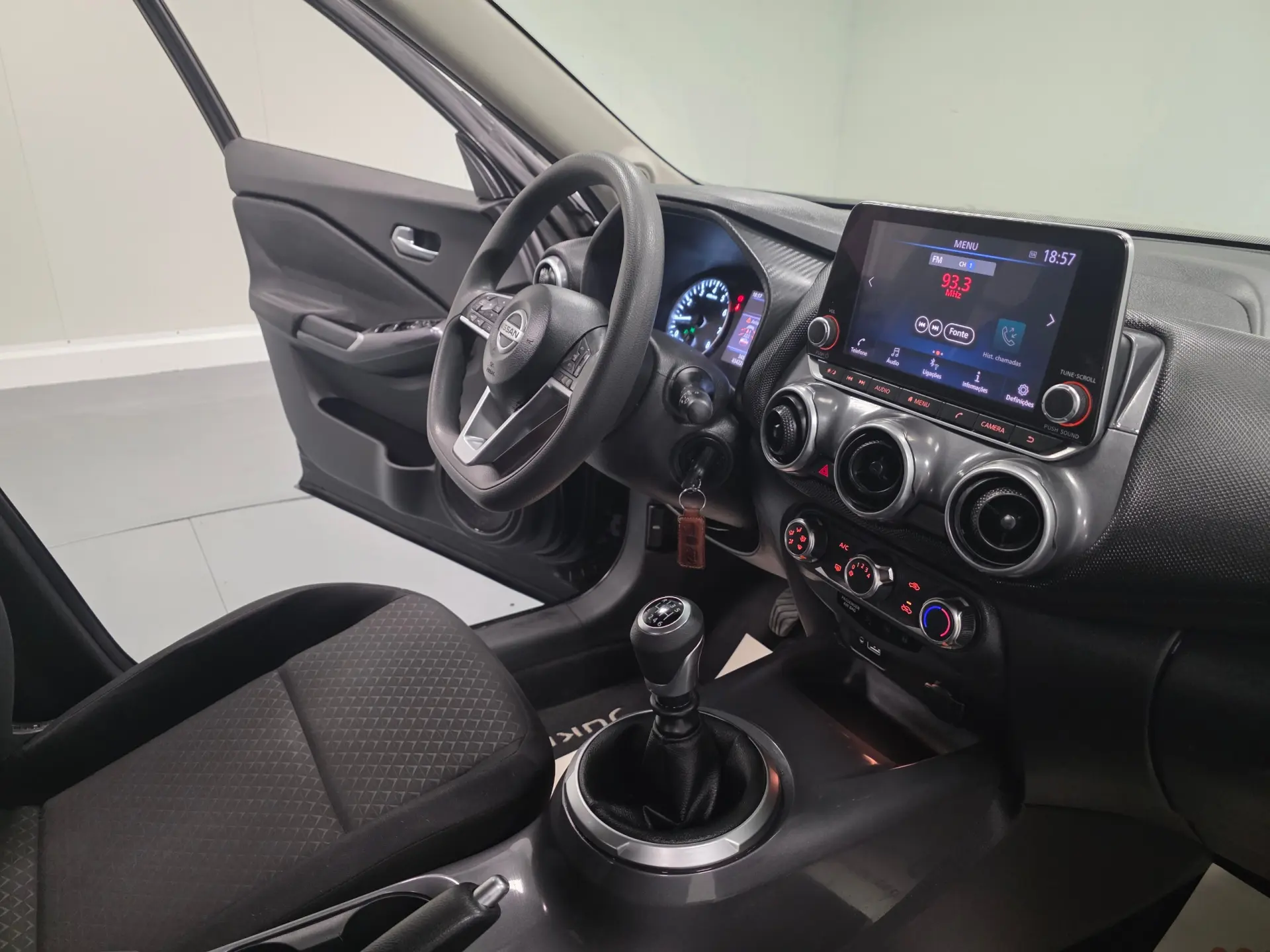 Nissan Juke 1.0 DIG-T Acenta 65