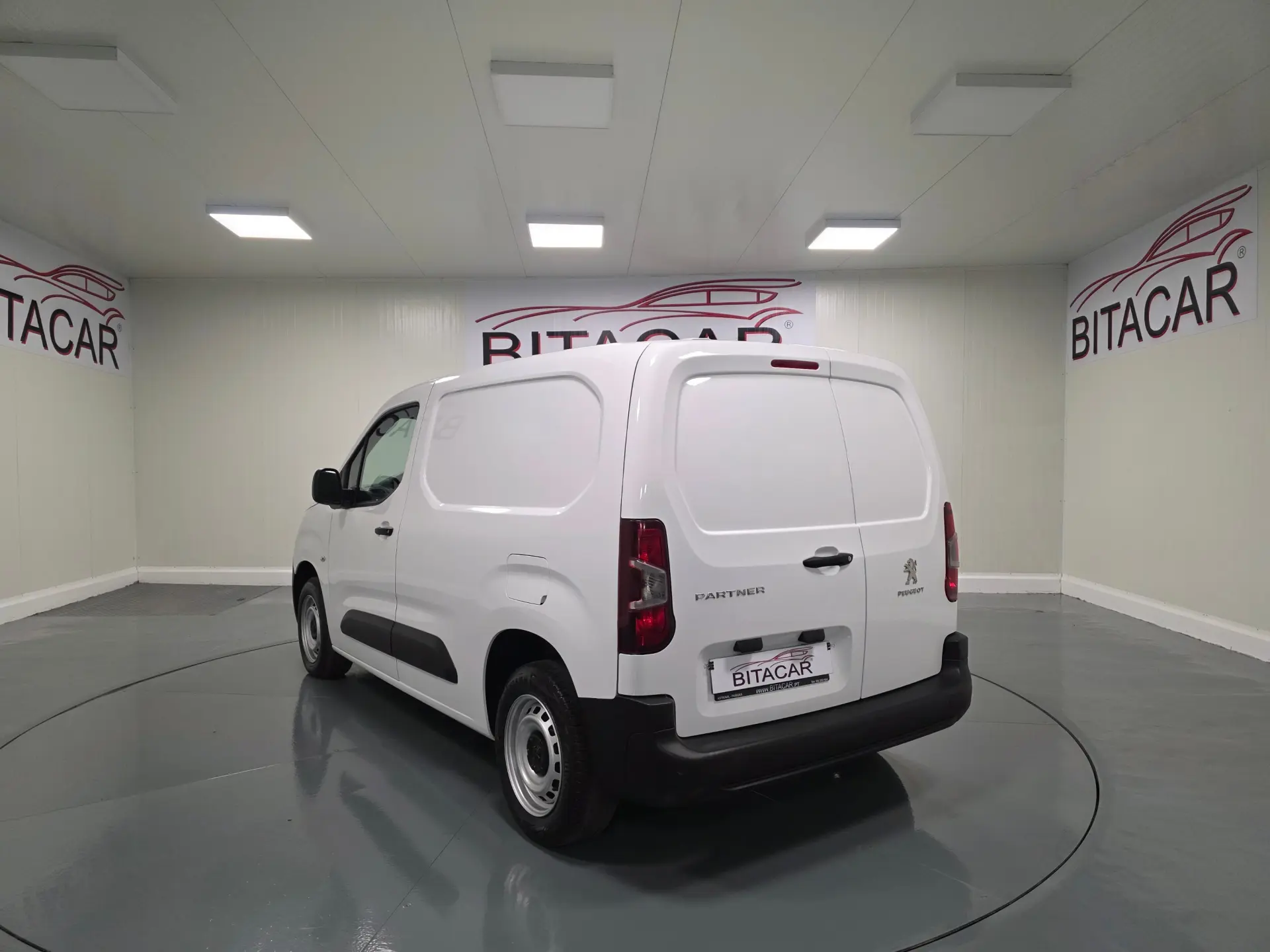 Peugeot Partner PARTNER 1.6 BLUEHDI 27