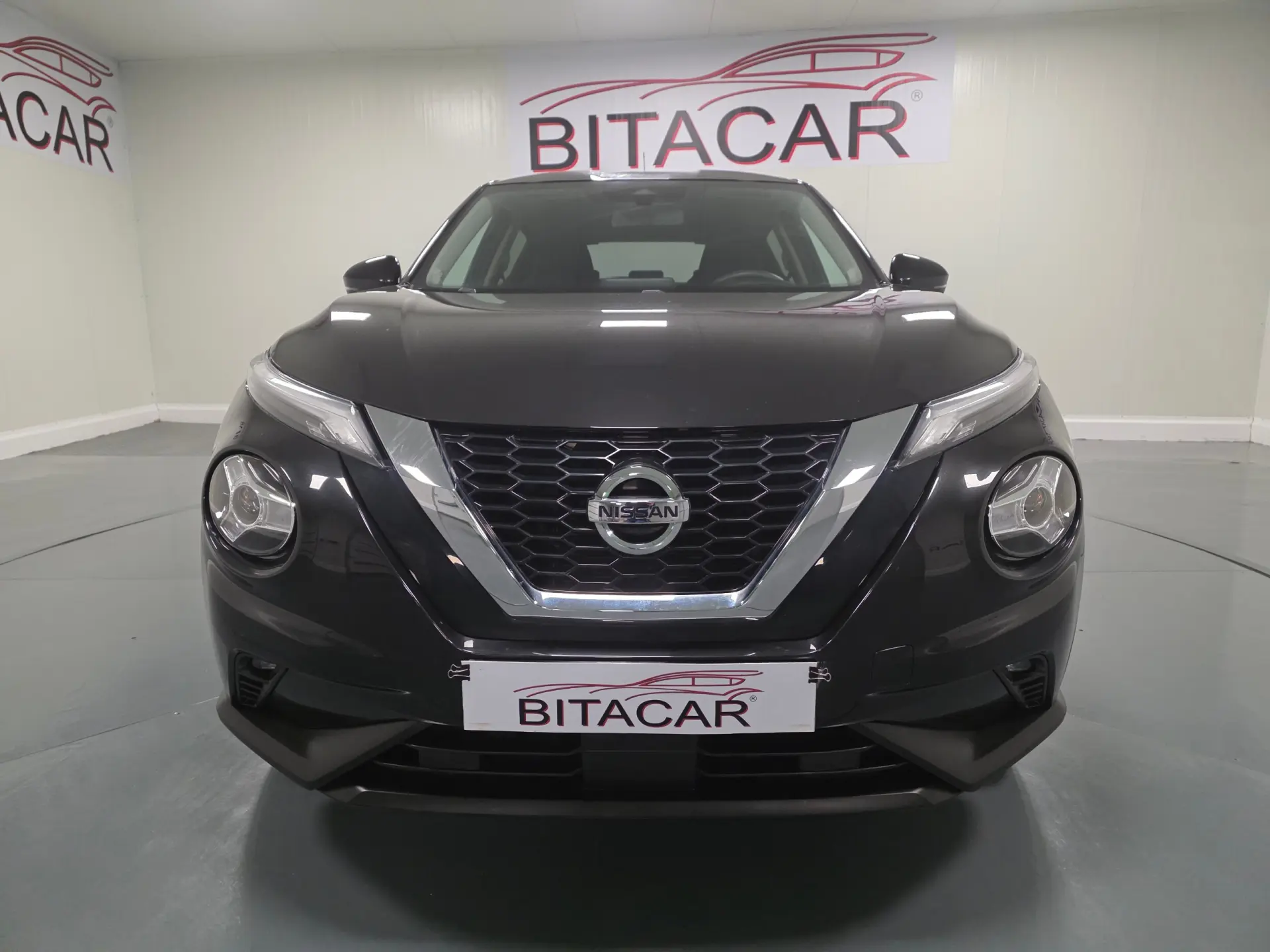 Nissan Juke 1.0 DIG-T Acenta 7