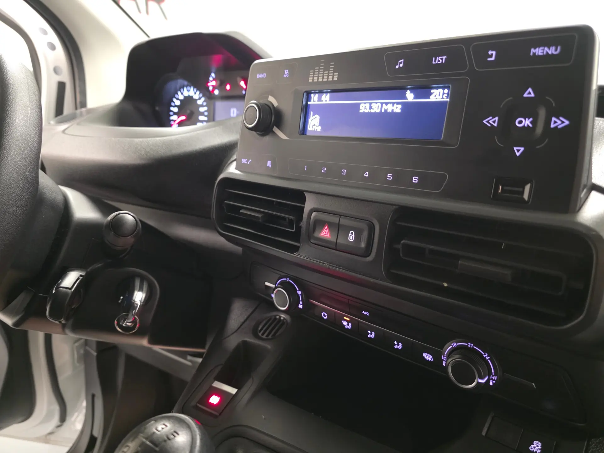 Peugeot Partner PARTNER 1.6 BLUEHDI 68