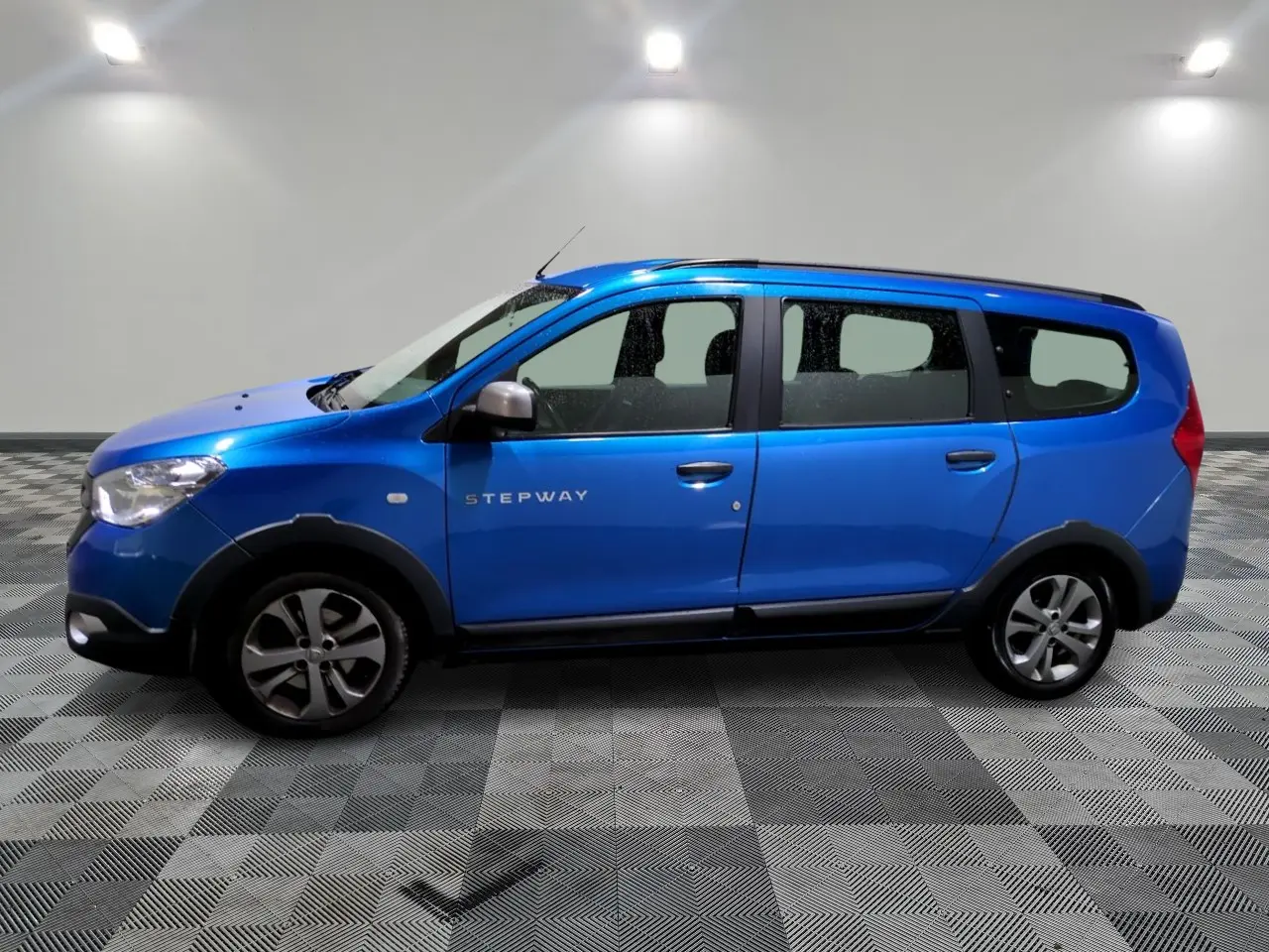 Dacia Lodgy 1.5 dCi Stepway 7L 6