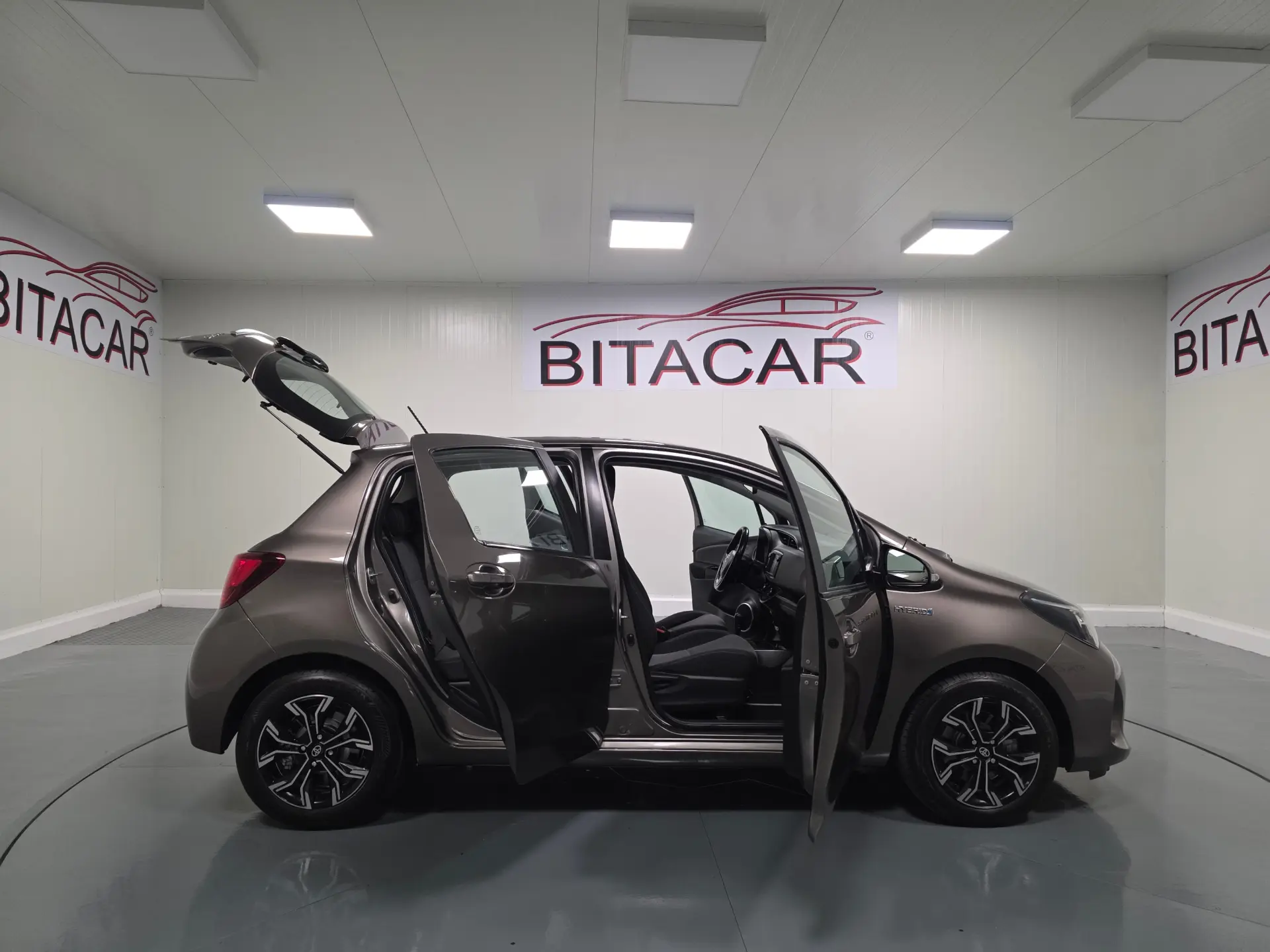 Toyota Yaris 1.5 HSD Comfort+P.Style 67