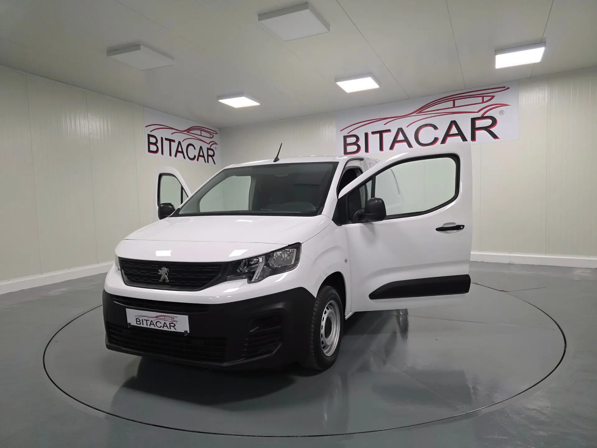 Peugeot Partner PARTNER 1.6 BLUEHDI 16