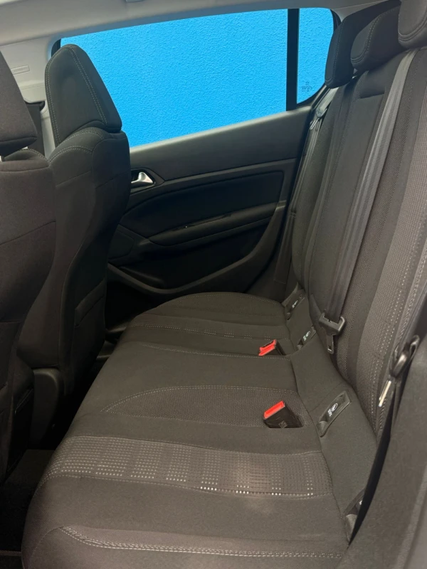 Peugeot 308 1.2 PureTech Allure 15