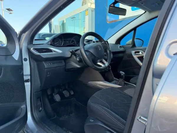 Peugeot 2008 1.2 PureTech Active 7