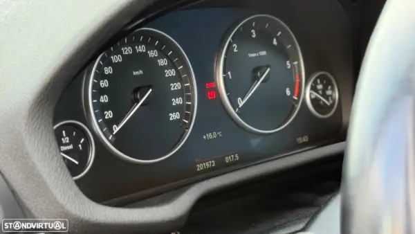 BMW X3 18 d sDrive Pack M 9