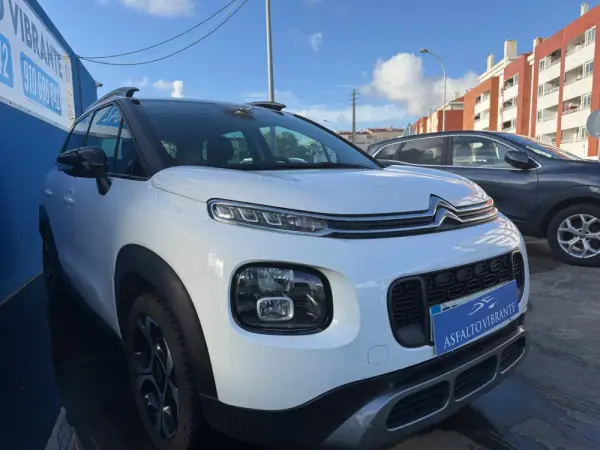 Citroën C3 Aircross 1.2 PureTech Shine 3