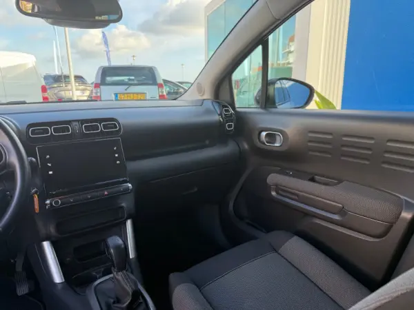 Citroën C3 Aircross 1.2 PureTech Shine 10