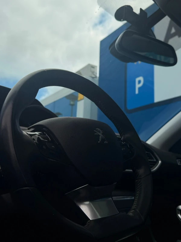 Peugeot 308 1.2 PureTech Allure 11