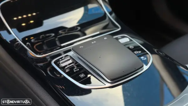 Mercedes-Benz GLC 300 6