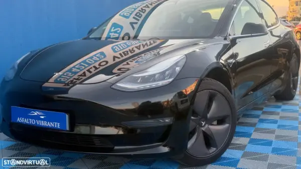 Tesla Model 3 Outro 8